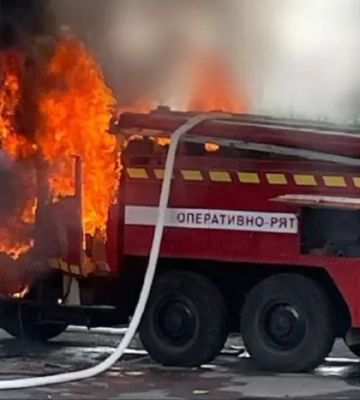 Внаслідок ворожого обстрілу на Дніпропетровщині постраждав рятувальник