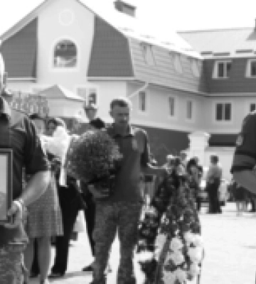 Луцьк віддав останню шану військовим Володимиру Закреві та Олександру Матвійчуку
