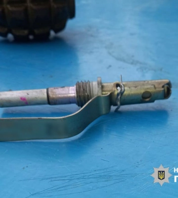 Поліцейські затримали уманчанина, який погрожував підірвати гранату