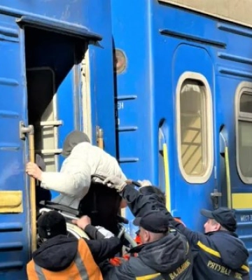 Курсування евакуаційного вагону Шостка-Київ продовжено до кінця вересня
