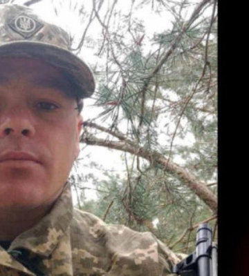 У Рівному попрощалися з полеглим на війні захисником Павлом Червінським (ВІДЕО)
