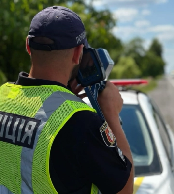 У Луцьку патрульні зупинили автівку з п&#039;яним водієм