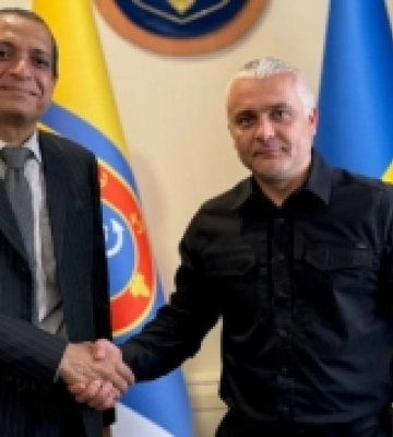 До Одеси прибув Посол Індії Раві Шанкар