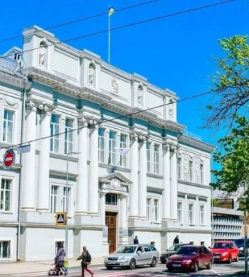 «Надали всі документи». У Чернігівській міськраді прокоментували обшуки у виконувача обов’язків мера міста Ломако