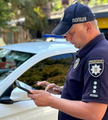 Нахабно обікрав ювелірну крамницю: в Одесі поліцейські затримали зухвалого злодія