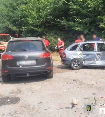 Двоє дітей та п’ятеро дорослих постраждали внаслідок масштабної ДТП на Житомирщині (ФОТО)