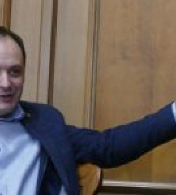 Мер Івано-Франківська погрожує мобілізувати тих, хто порушує правила викидання сміття