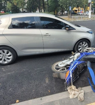 П'яний мотоцикліст без посвідчення спричинив ДТП у Кропивницькому