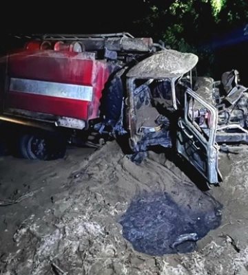 В Донецкой области подорвалась автоцистерна со спасателями