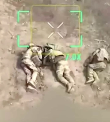 CNN опублікував два відео розстрілу українських військових, які здалися в полон