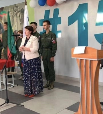 Оккупанты &quot;подселили&quot; в класс к мелитопольским школьникам убийцу украинцев (фото, видео)