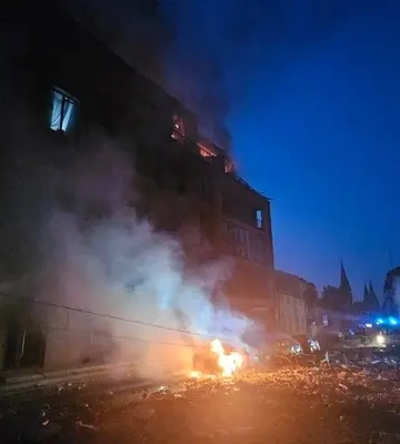 Через ворожу атаку сьогодні не вийдуть на навчання дві школи у Львові, – Садовий