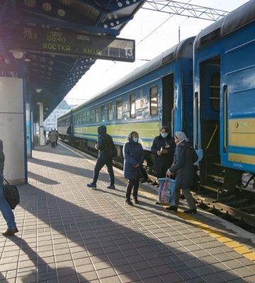 Дощ у низці областей, до 28°: прогноз погоди на 4 вересня