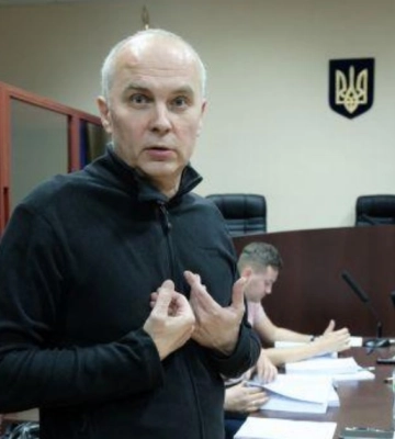 Суд продовжив Шуфричу арешт до 4 листопада