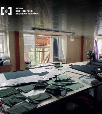 На Одещині викрито підпільне виробництво одягу всесвітньо відомих брендів