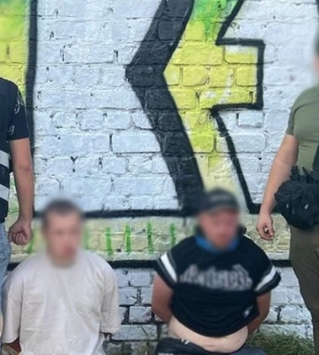 Грозит восемь лет заключения: полиция Киева задержала поджигателей авто ВСУ
