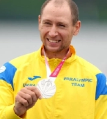 Представник Рівненщини Микола Синюк виборов бронзу Паралімпіаді-2024