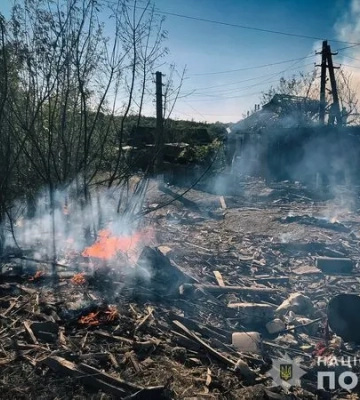 Одна людина загинула, шестеро поранені, пошкоджений медзаклад та будинки: наслідки ударів по Сумщині