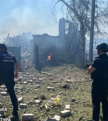 Рашисти вдарили по селу на Куп’янщині, поранено 18-річну дівчину. ФОТОрепортаж