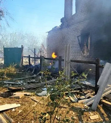 Ворог завдав авіаудару по селу на Харківщині - поранена 18-річна дівчина