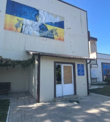 Росіяни обстріляли Курахове, пошкоджена пожежно-рятувальна частина