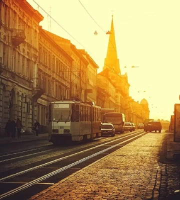 У Львові сьогодні до +28 без опадів