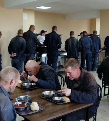 Україна заборонила російським полоненим телефонувати своїм рідним