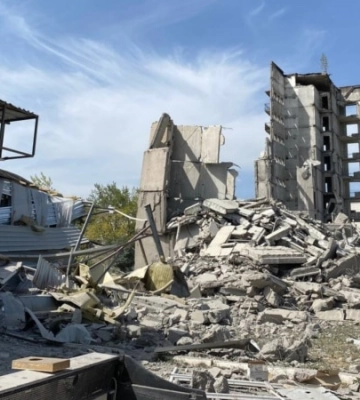 РФ зруйнувала готель у передмісті Слов&#039;янська: двоє загиблих