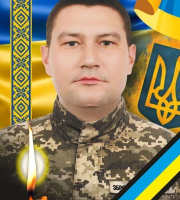 Завтра в Ужгороді попрощаються із полеглим захисником Віктором Яцолою