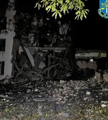 РФ скинула КАБ на університет у Сумах: постраждав охоронець