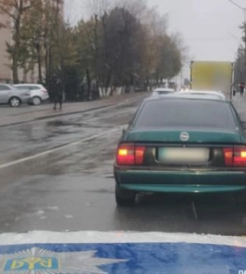 Понад 40 тисяч штрафу і вилучення авто: у Луцьку неповнолітнього водія судили вдруге за рік