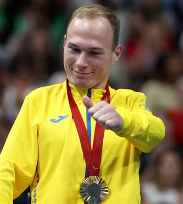 Плавець з Полтавщини здобув «золото» та «срібло» на Паралімпійських іграх у Парижі