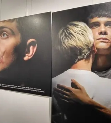 У &quot;Кримському Домі&quot; відкрилася фотовиставка &quot;Хоробрі обличчя&quot; - про повернення людям себе