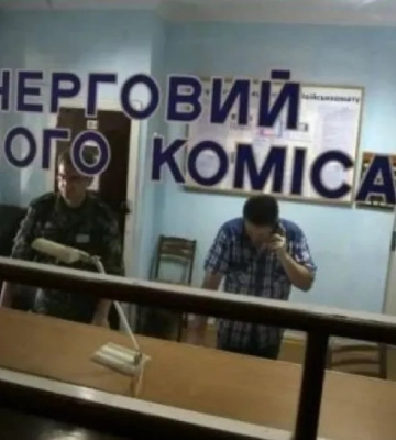 Вопреки законом порядку: в Тернополе мужчина с отсрочкой отребовал от ТЦК  срочно его мобилизовать