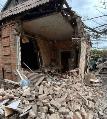 Дістали тіло з-під завалів: через артобстріл на Дніпропетровщині загинула 16-річна дівчина