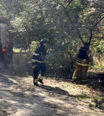 У Херсоні показали наслідки ранкового обстрілу Корабельного району