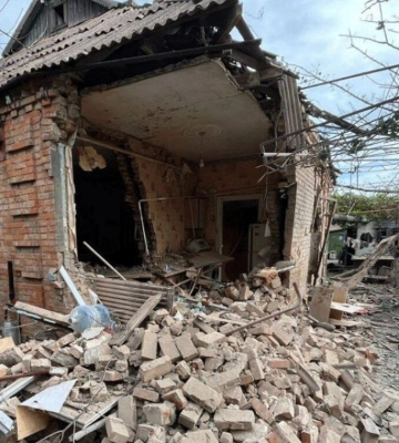 Войска рф обстреляли Никополь, погибла несовершеннолетняя
