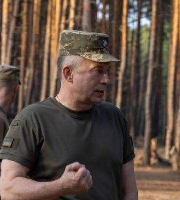 &quot;Ми робимо усе, щоб не втратити Покровськ&quot;. Сирський розповів про бої на Донеччині