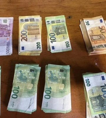 У пункті пропуску «Нові-Трояни — Чадир Лунга» жінка намагалася незаконно ввезти валюту на суму понад 1,8 млн грн