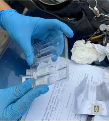 У Вінниці, щоб отримати квартиру, доглядальниця готувала вбивство літньої жінки. З’явилося відео