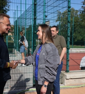 Відома українська тенісистка Еліна Світоліна відкрила у Львові нові тенісні корти, - ФОТО, ВІДЕО
