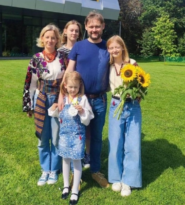 Живим лишився лише чоловік: Росія вбила у Львові матір з трьома доньками