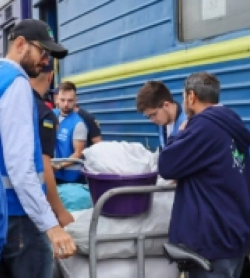 На Закарпаття прибув евакуаційний потяг з Донеччини