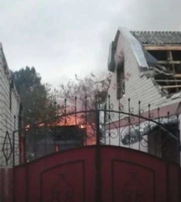 Внаслідок чергового російського обстрілу Херсона поранений місцевий житель