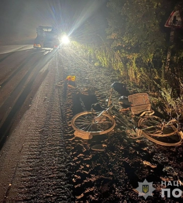 На Сумщині літній водій автоевакуатора скоїв смертельний наїзд на людину (ФОТО)