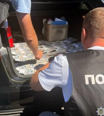 На Хмельниччині директор комунального підприємства погорів на хабарі