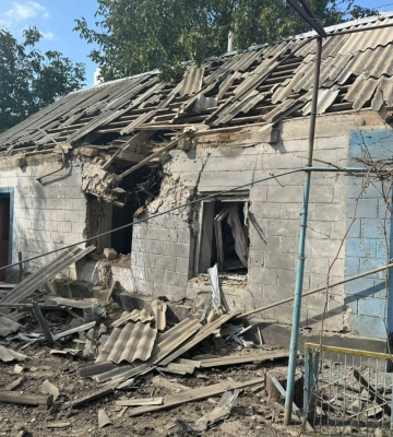 У Козачій Лопані на Харківщині після обстрілу горів зерносклад, у Куп’янську – будинок культури