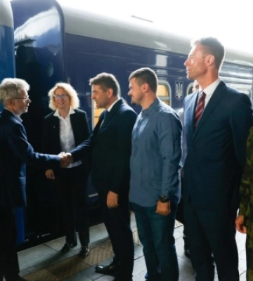 До Києва прибув глава Сенату Чехії