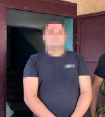 Шпигував за артилерією ЗСУ біля Часового Яру: правоохоронці затримали 52-річного чоловіка