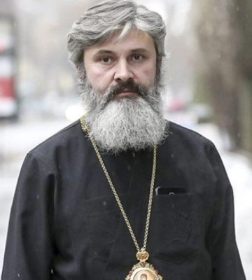 В Киеве жестоко избили митрополита ПЦУ, защищающего Украину